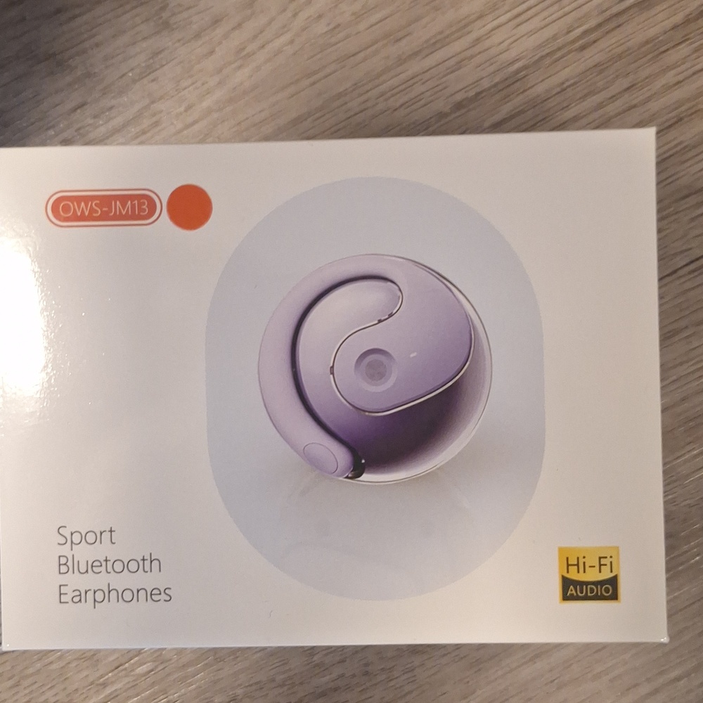 Pink wireless earphone